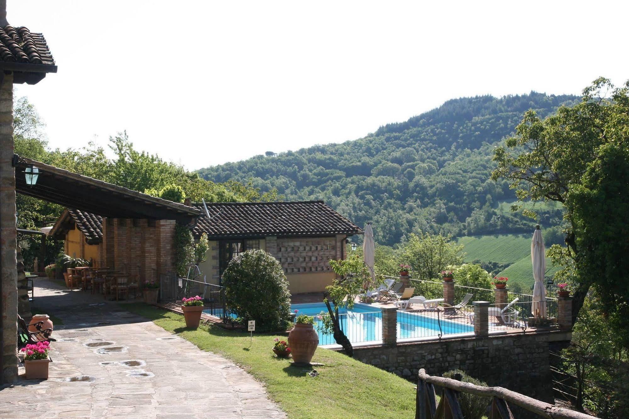 Отель Borgo Dei Sapori Читта-ди-Кастелло Экстерьер фото